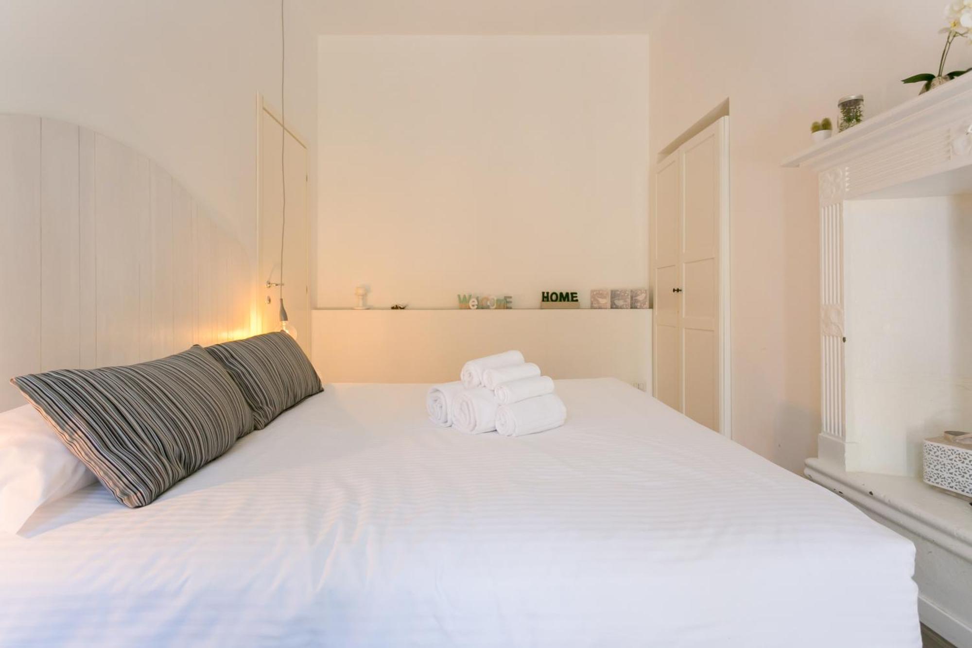 Milano Apartments Vigevano 41 Szoba fotó
